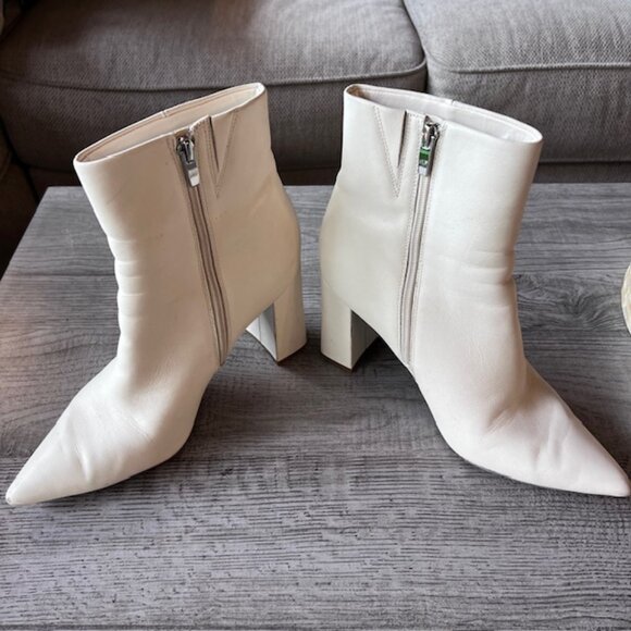 Marc Fisher Womens Glorify Leather Pointed Toe Zipper Boots Ivory Size 10 - Picture 2 of 12